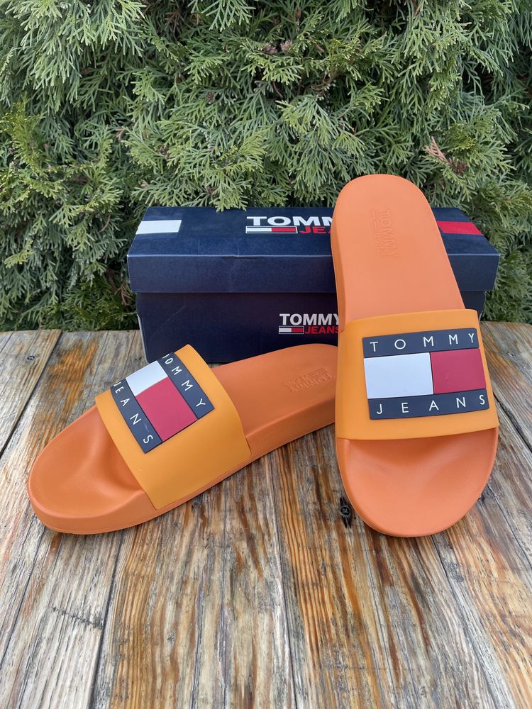 Шлепанцы tommy hilfiger (th pool slides) с америки 10us,11us,11,5us