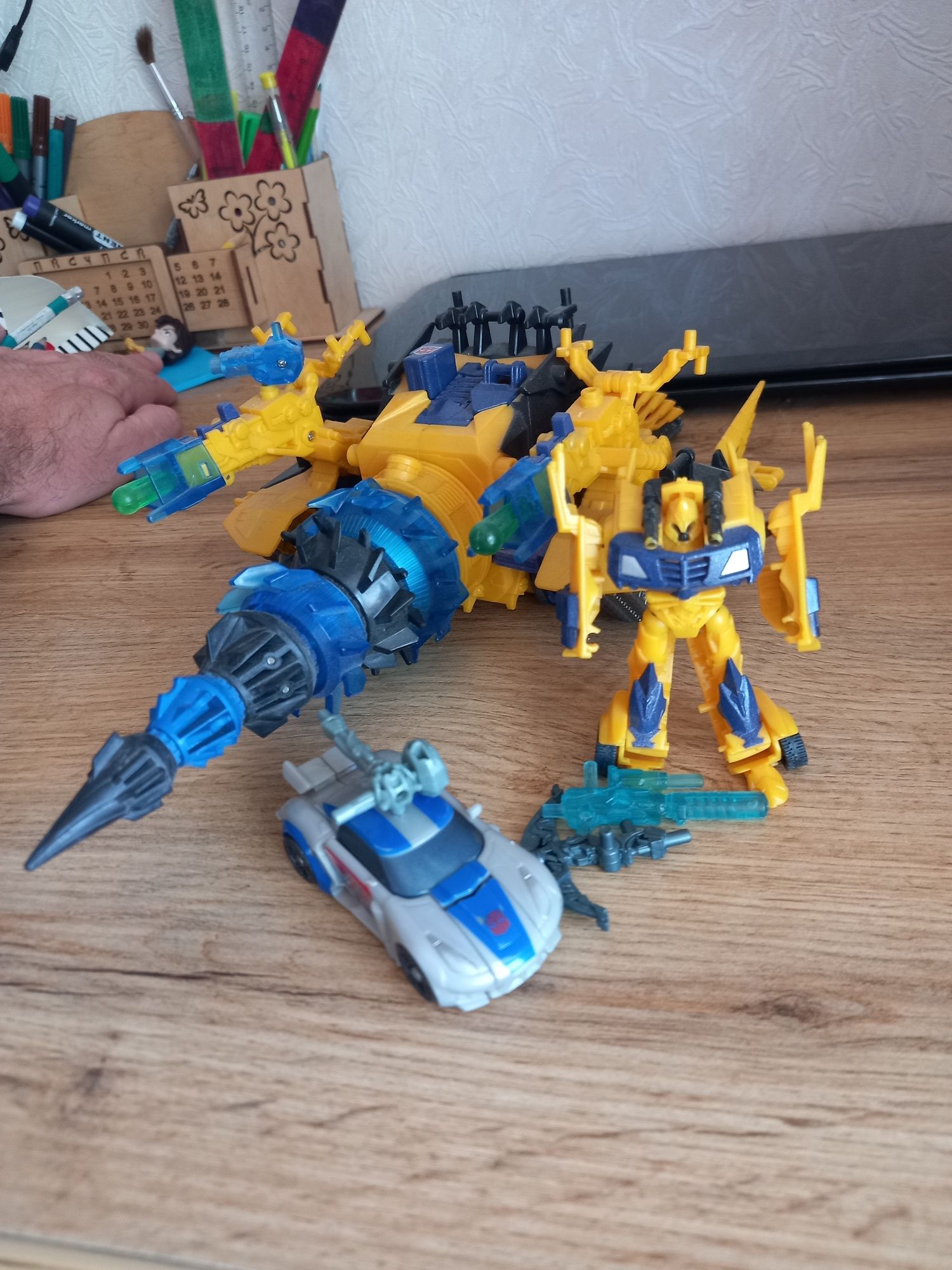Transformers Hasbro трансформери