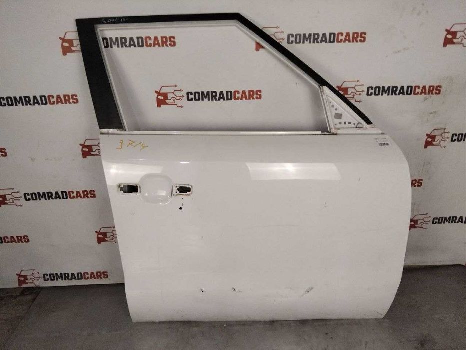 Дверь передняя правая Kia Soul 13-