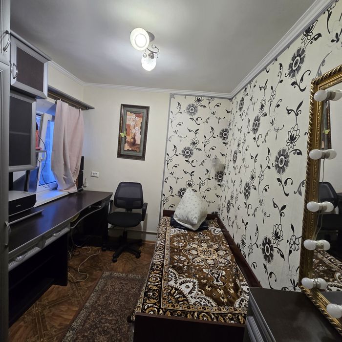 Оренда 3 кімнатний будинок Заводський район актуально!