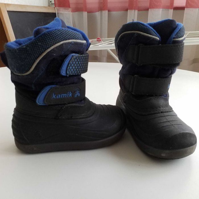 взуття на хлопчика Kamik (Канада) чорно-сині. договірна ціна.