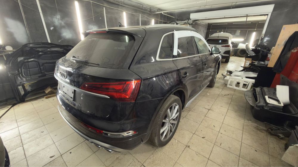 Ауди sq5 2023 рік