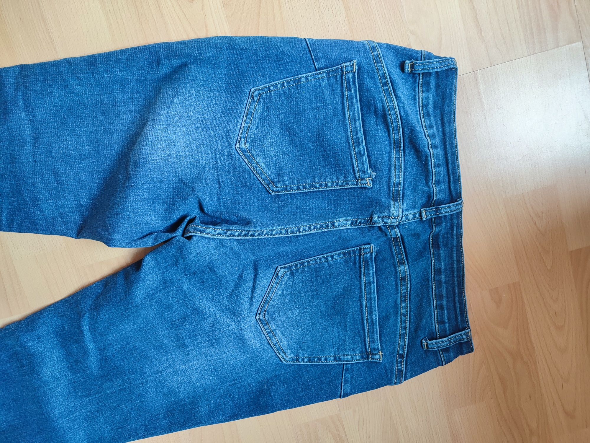 Nowe jeansy r.L/XL