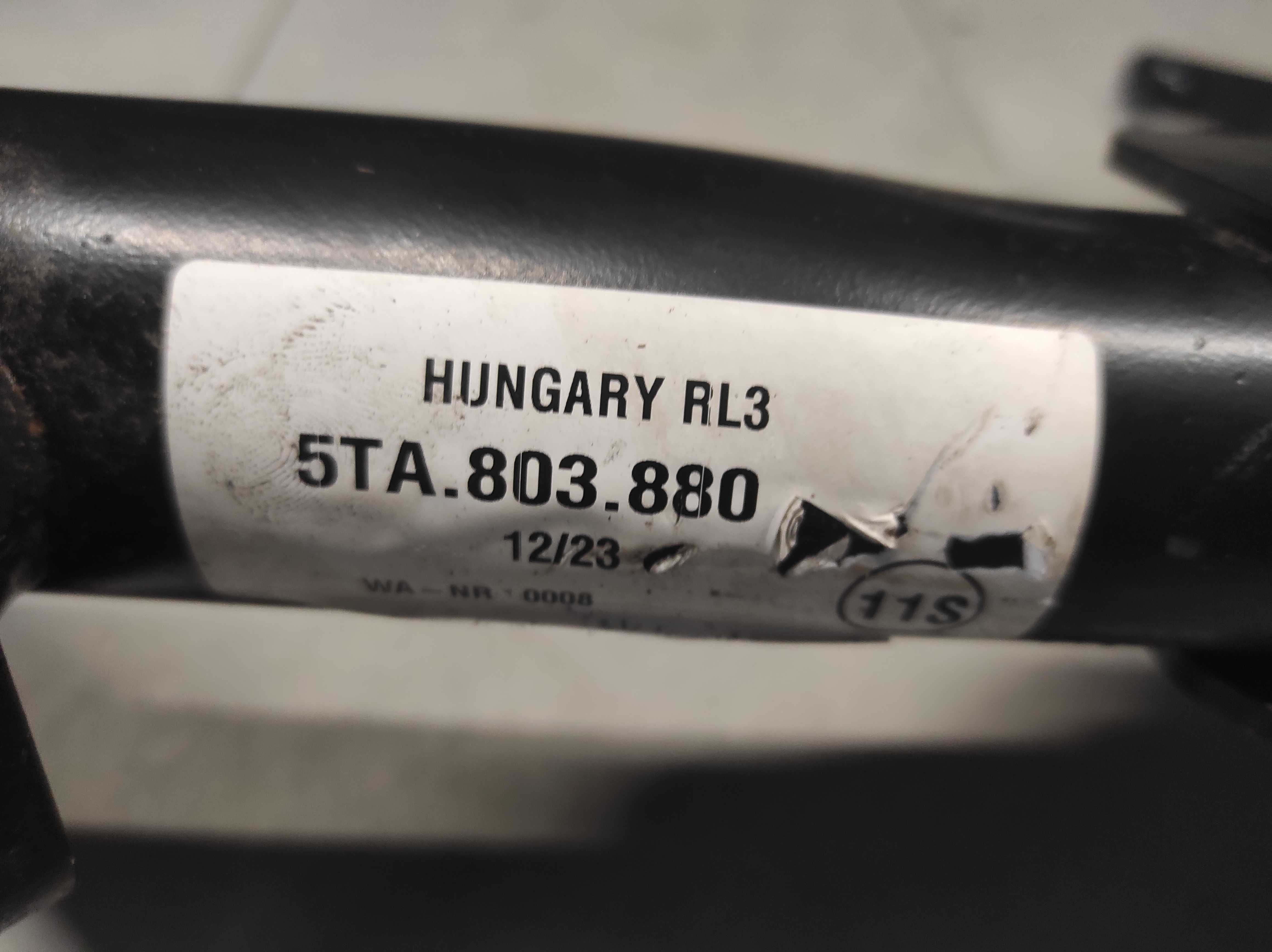 Oryginalny Hak holowniczy VW Touran III 15-