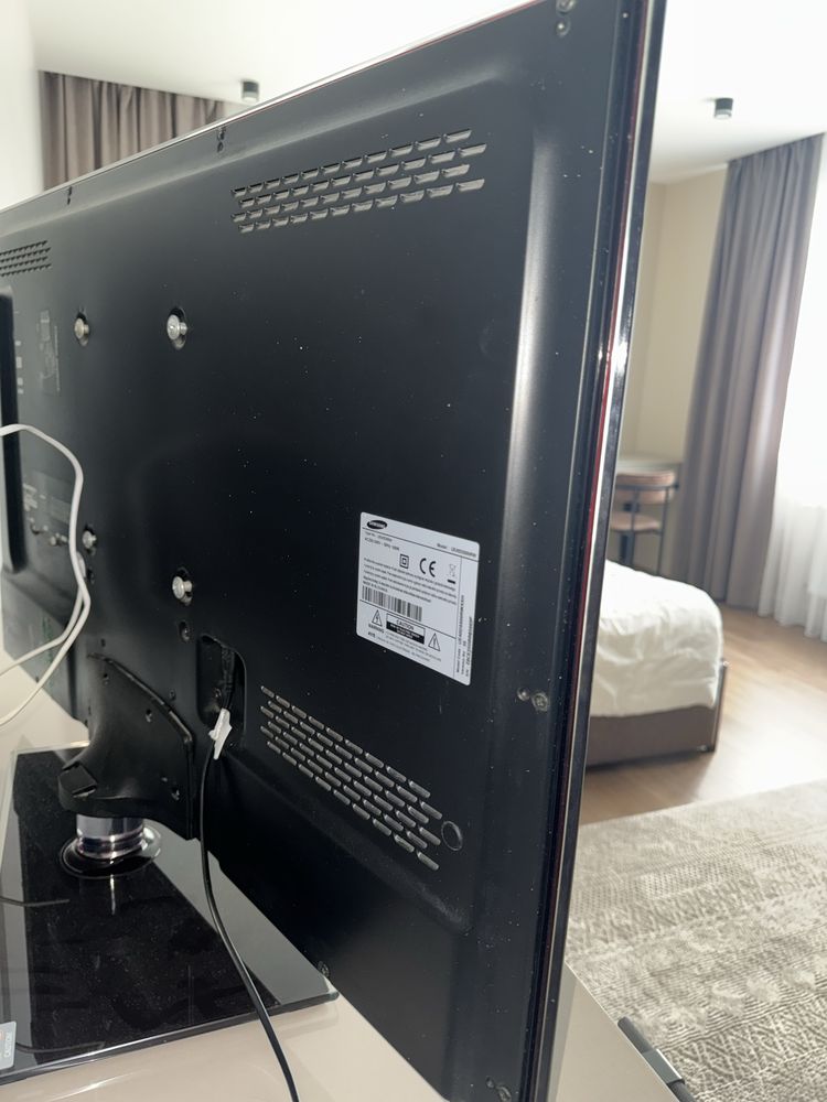 Телевізор samsung ue40D5500