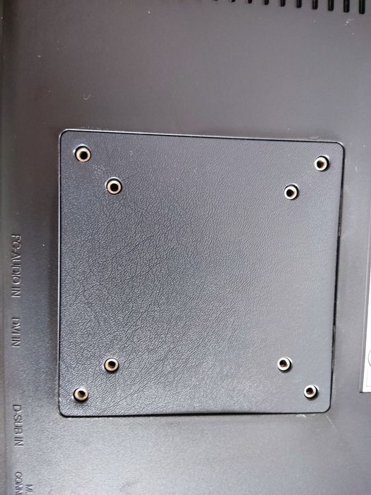 TV 12 V, marca CAMOS