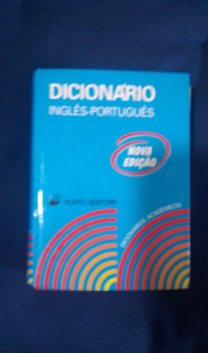 Dicionários francês e inglês