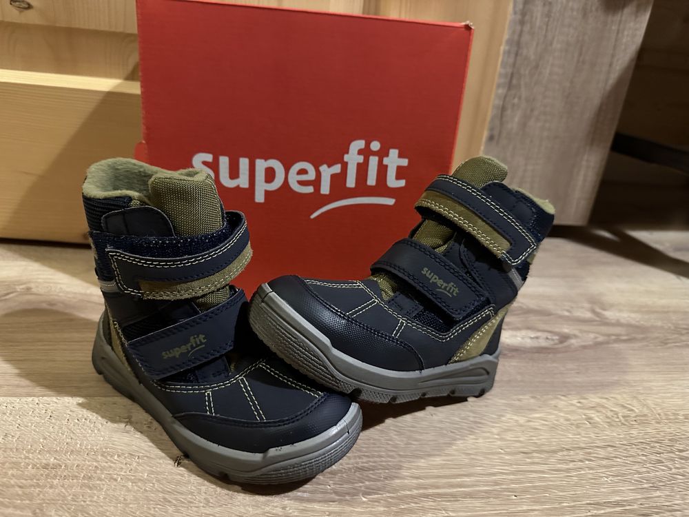 Buty zimowe za kostkę superfit chłopięce rozmiar 28