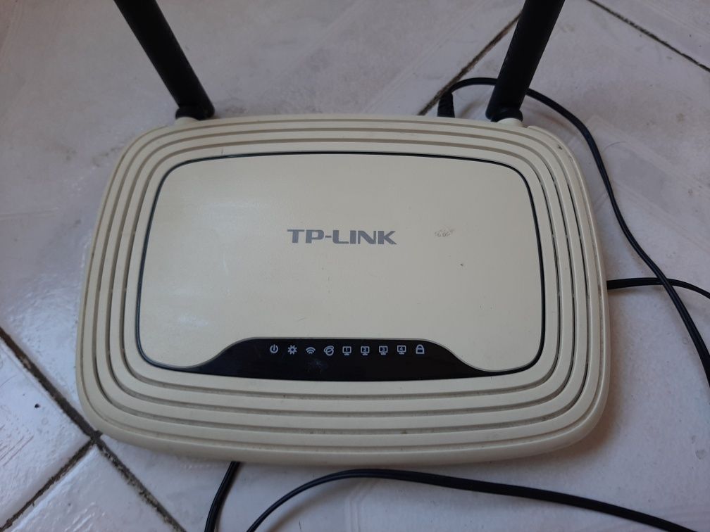 Роутер TP-LINK 841 N