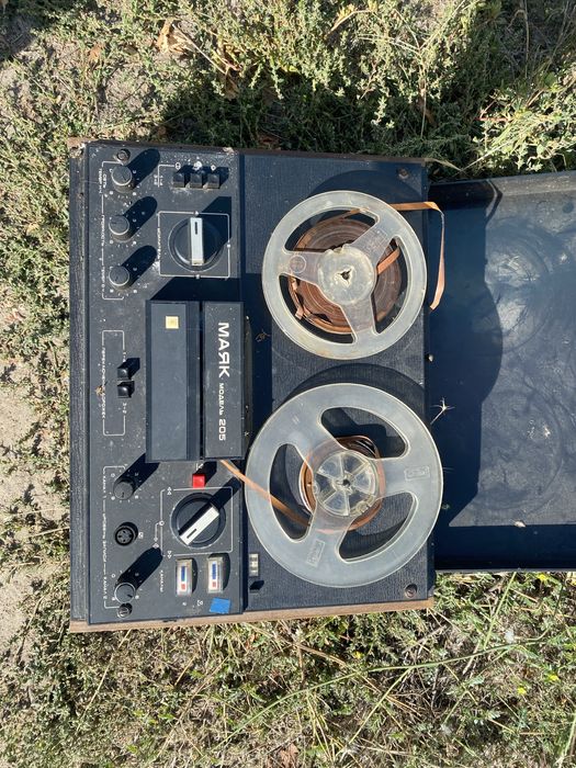 магнитофон Маяк 205