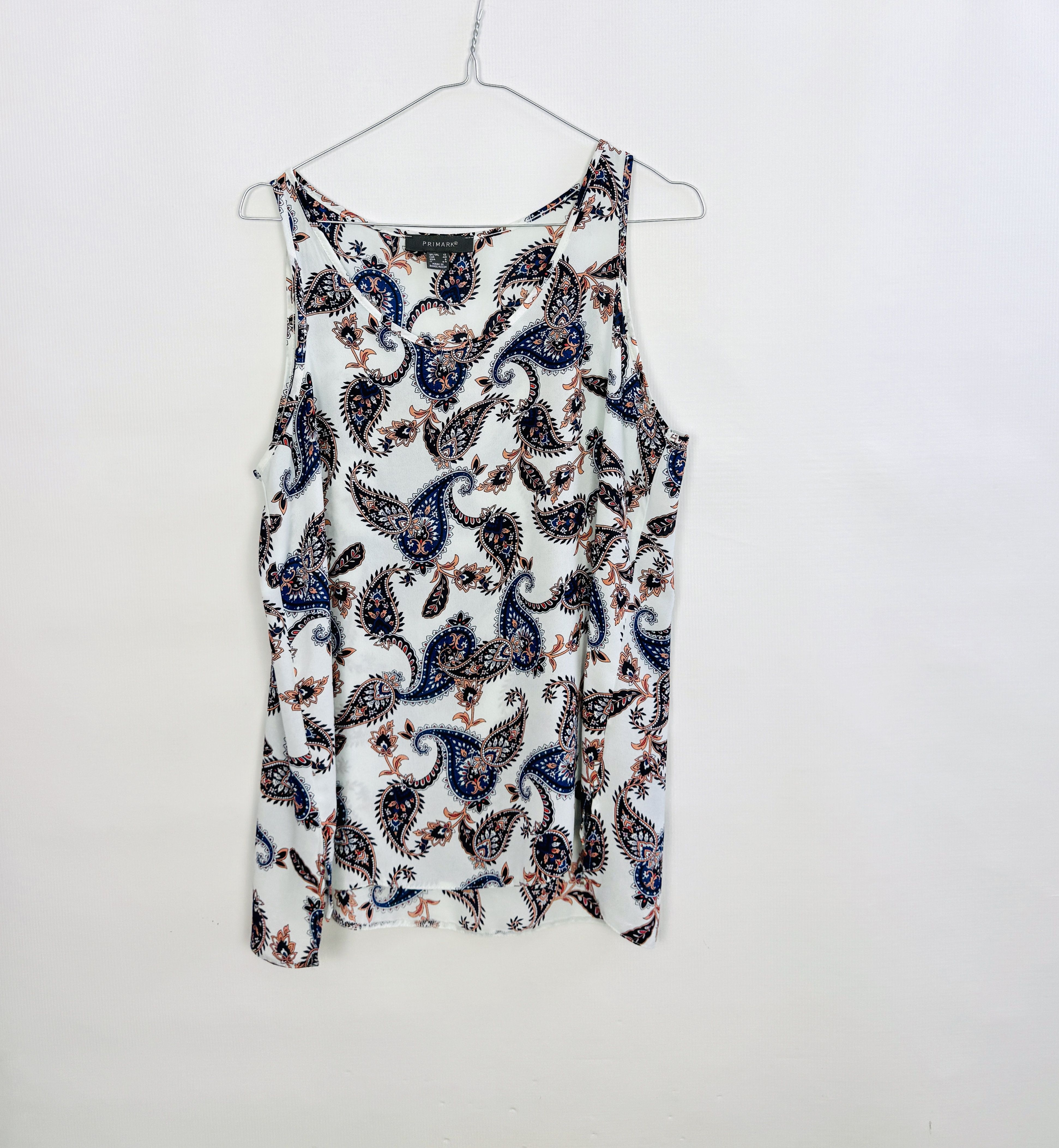 Biały top na ramiączkach z orientalnym wzorem paisley L 40 Primark