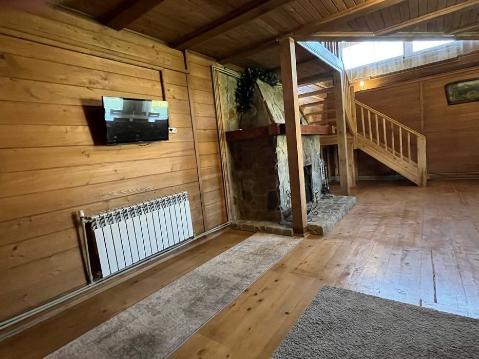 Відпочинок в Карпатах  котедж