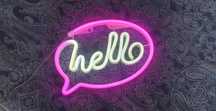 Neon Hello lampka piekna super hit mega media markt różowy dziewczyna