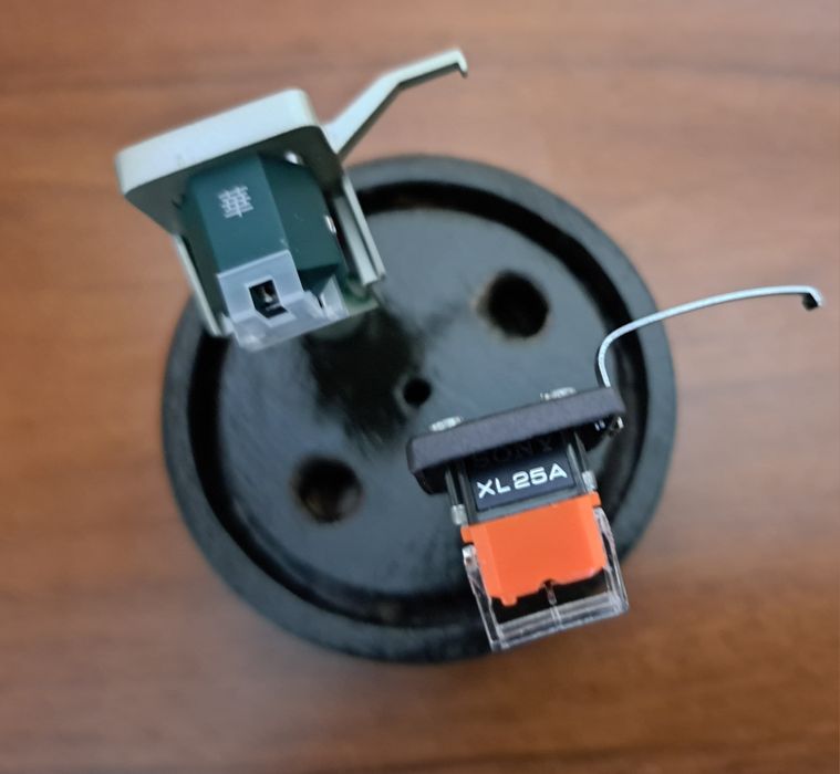 Headshell Sony SH-135 z Sony xl 25A i igła JICO