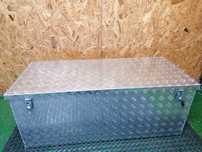 Skrzynia transportowa aluminiowa ryflowana z blachy aluminiowej