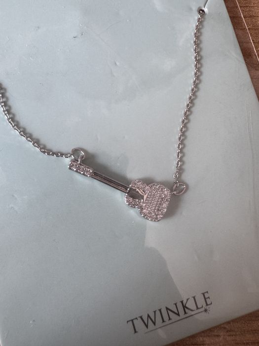 Twinkle браслет з гітарою