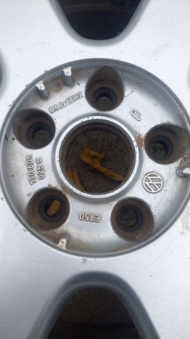 Продам диски Volkswagen r16