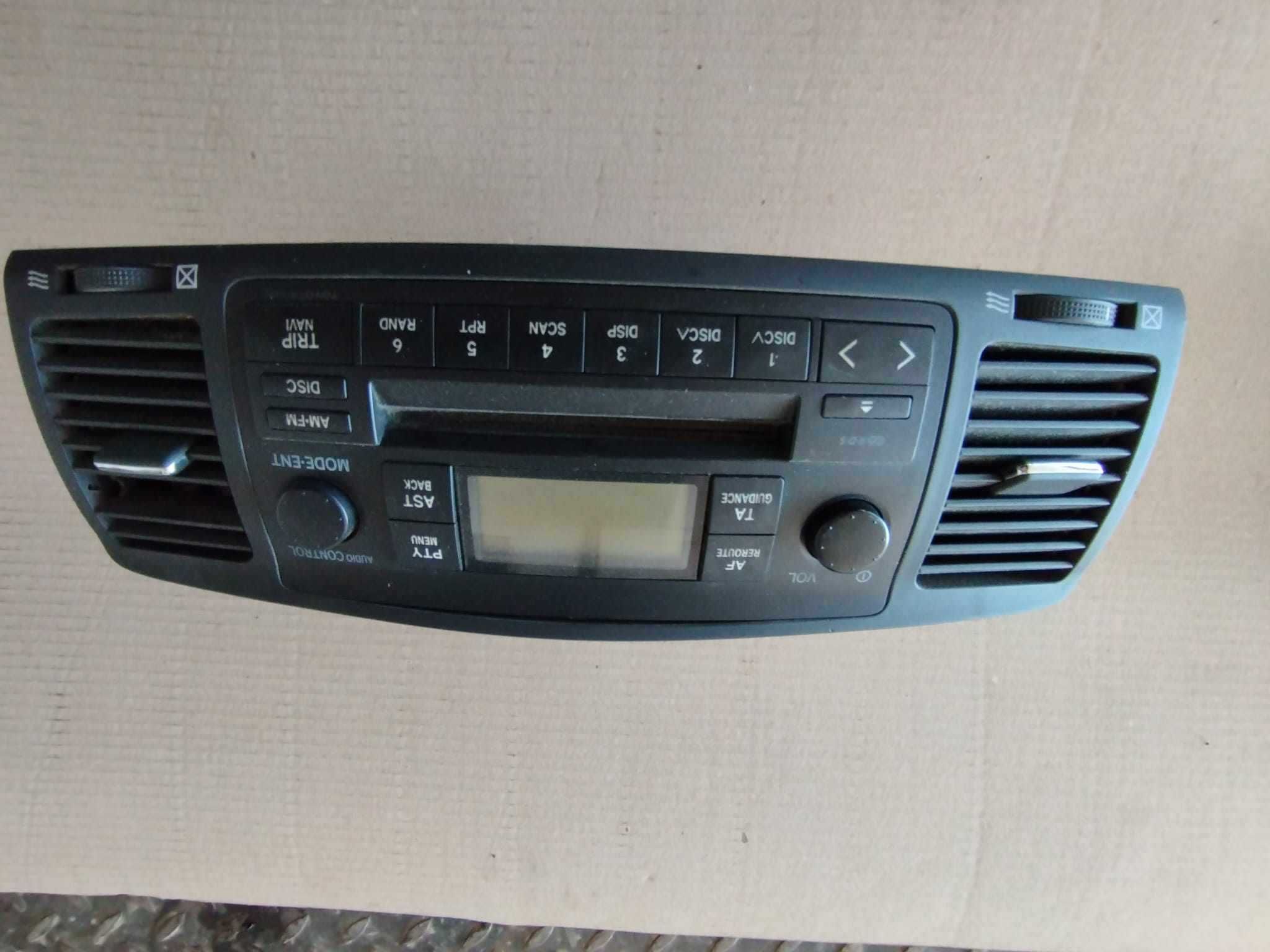 Rádio K7 Toyota Corolla SW E121 ano 2003