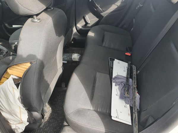 Peugeot 208 1.4 HDi Access Salvado