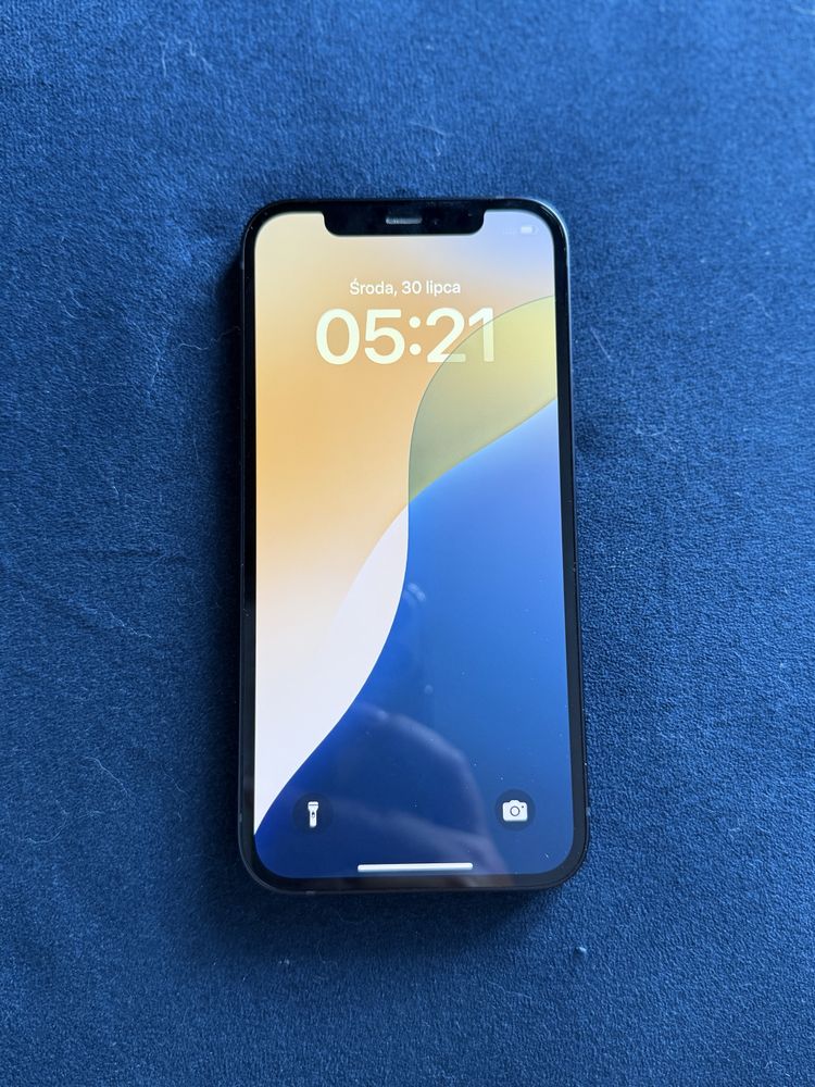 Iphon 12 128 GB + dodatki POLECAM