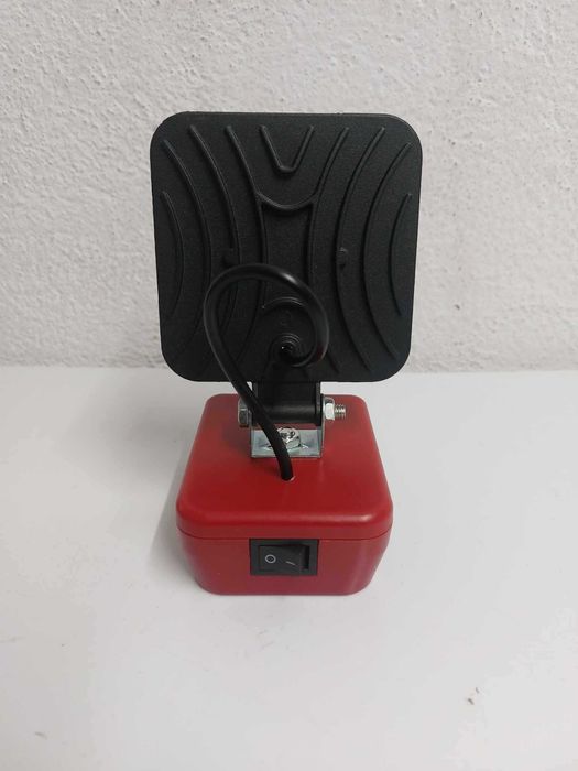 Lampka LED Halogen 2xUSB na baterie Milwaukee M18