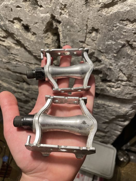 Retro pedały rowerowe pod noski