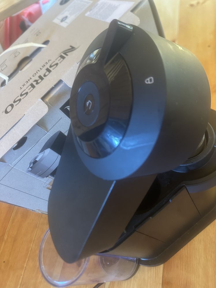 Ekspres Nespresso Veruto Next