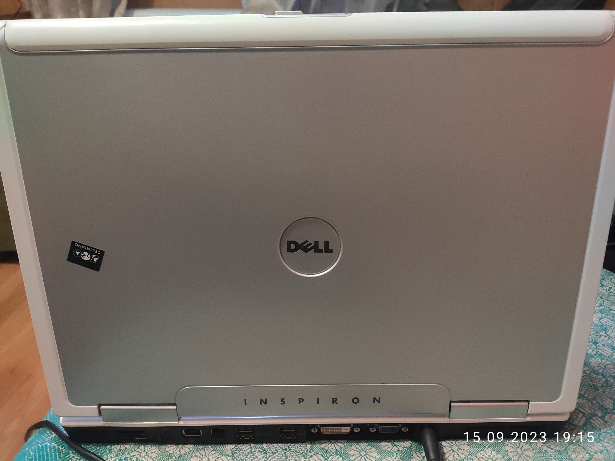 Ноутбук Dell Inspiron E1705