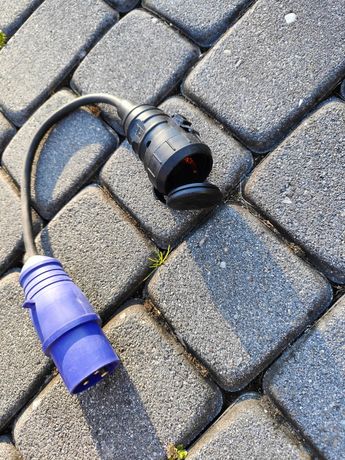 Przejściówka adapter schuko cee przedlużacz kamper przyczepa złączka