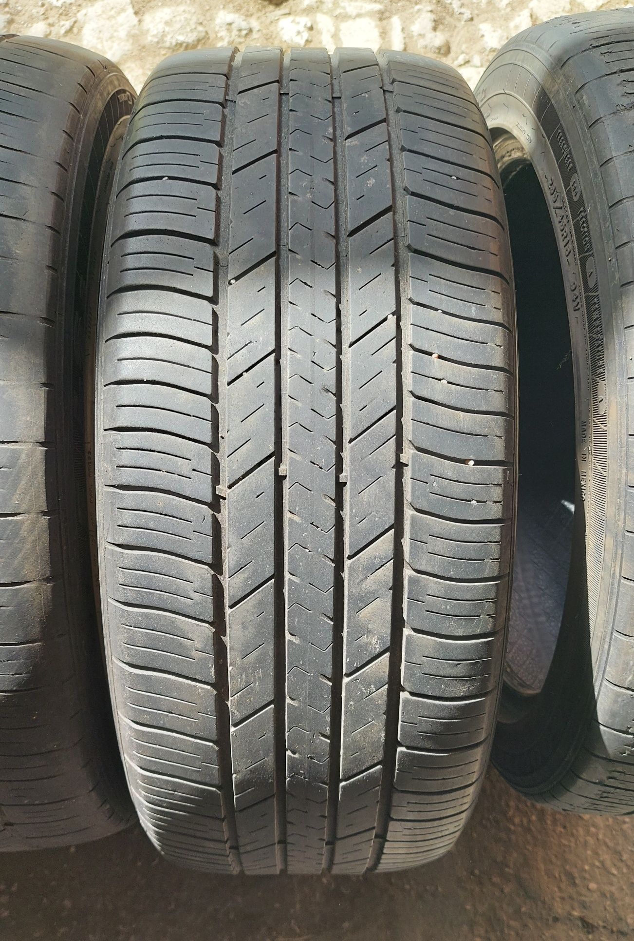 Летние шины Goodyear Eagle LS 2 - 235 45 R18