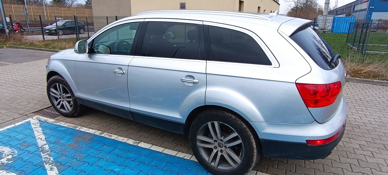 Audi Q7 2007 r z gazem