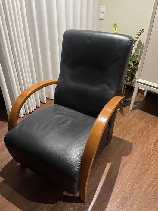 Cadeirao preto nogueira