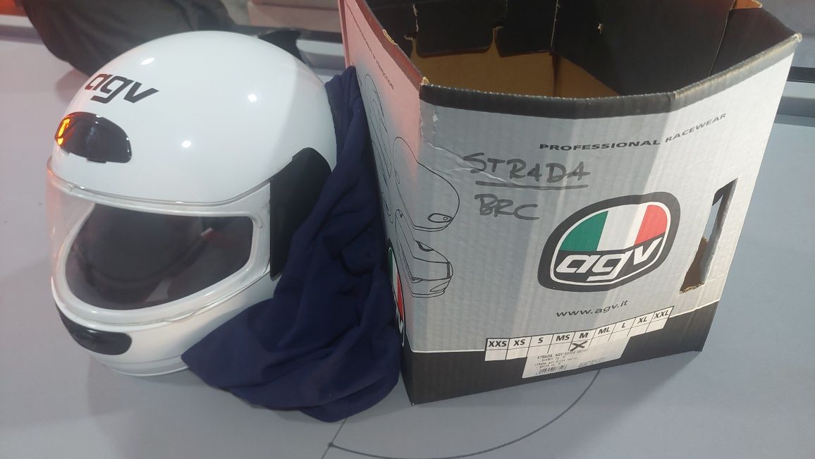 Capacete AGV Strada - Branco Tamanho M