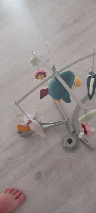 Brinquedos para berço