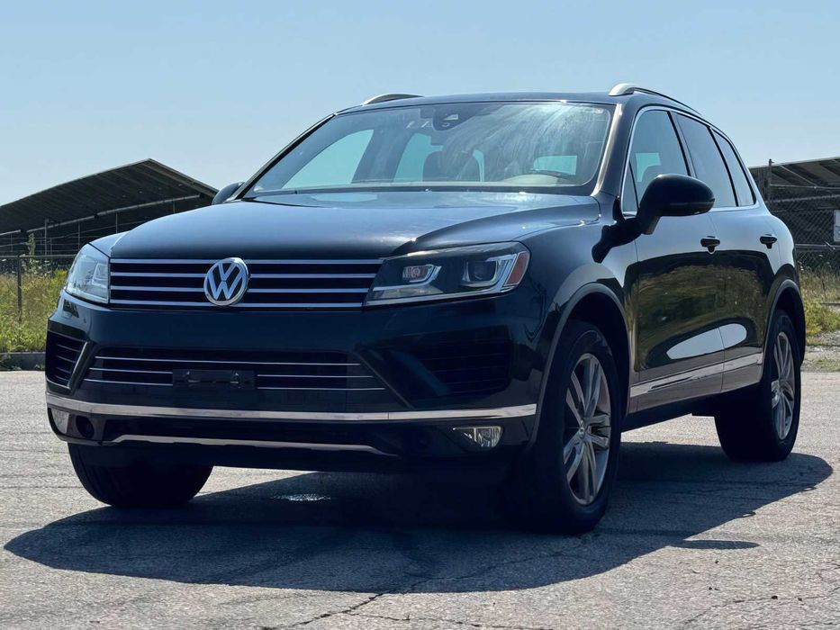 Volkswagen Touareg      2016