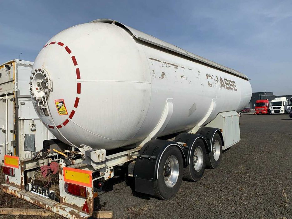 Газовоз,напівпричіп,резервуар газ,ємність газова