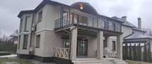 От хозяина. Шикарный дом. Вышгород 255 м2. 0,2 Га. Берег озера