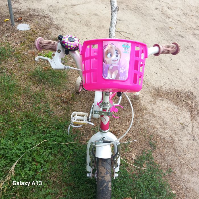 Rowerek dla dziewczynki 3,4 latka . Tanio.