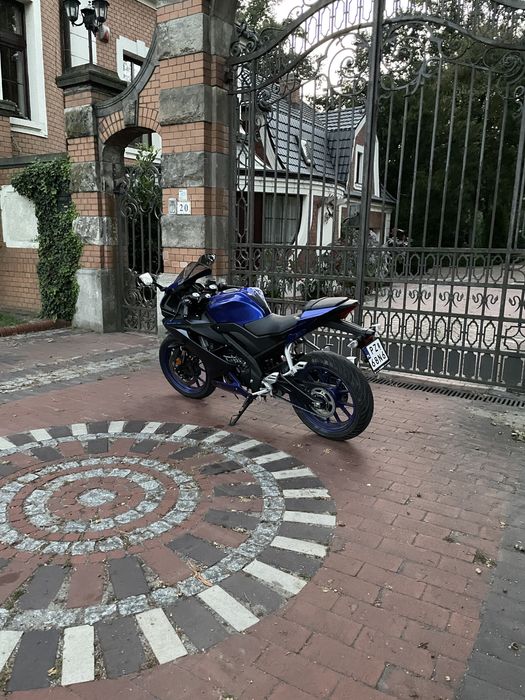 Yamaha yzf r125 R125 YZF abs niski przebieg kontrola trakcji