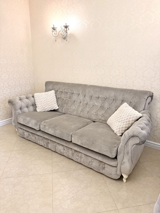 Диванний гарнітур (2+1 крісло) класика