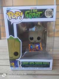Funko Pop Marvel I Am Groot - 
Groot With Cheese Puffs