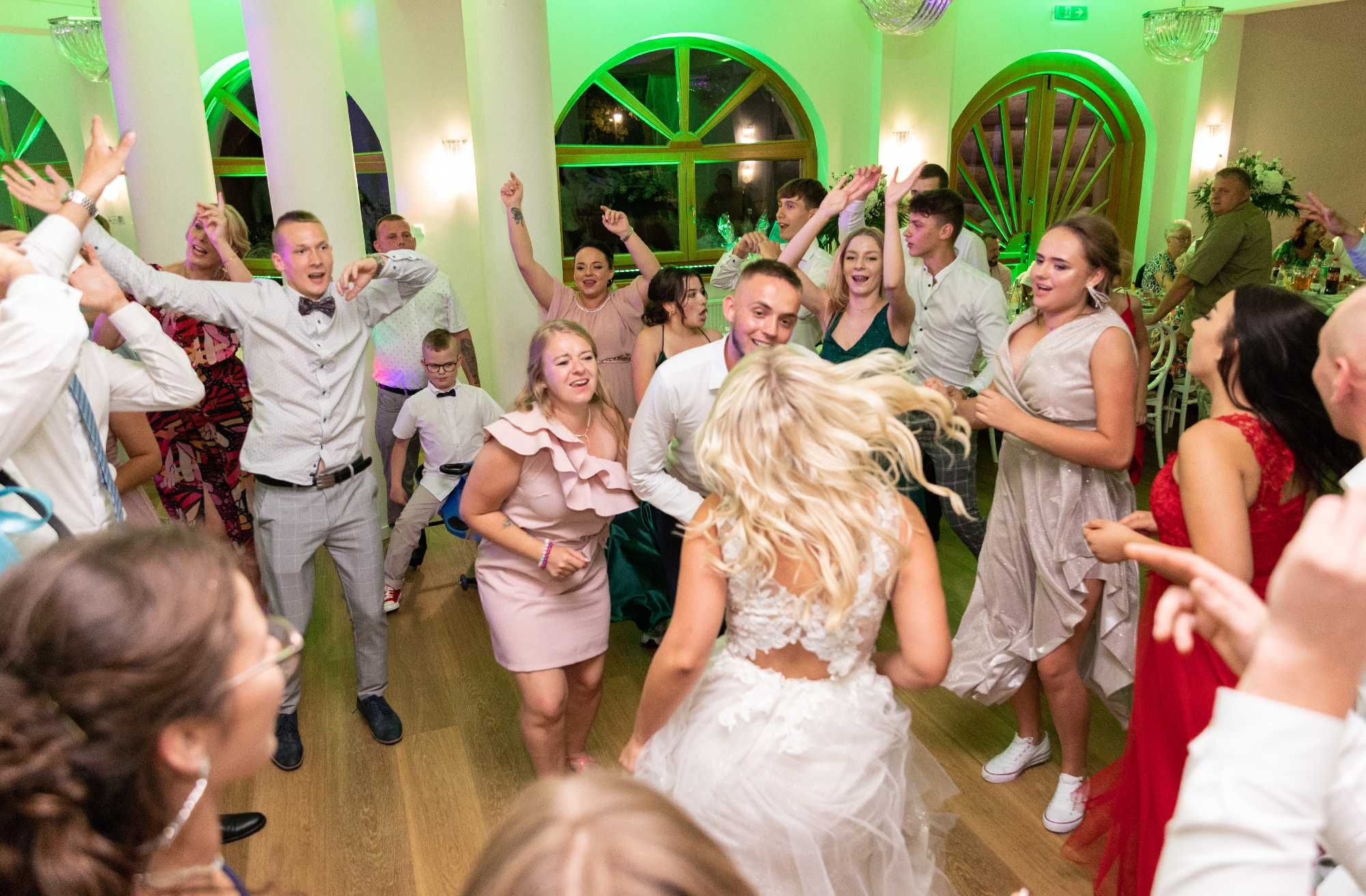 DJ - PREZENTER MUZYCZNY - także - fotograf -  kamerzysta - OKAZJA !!!