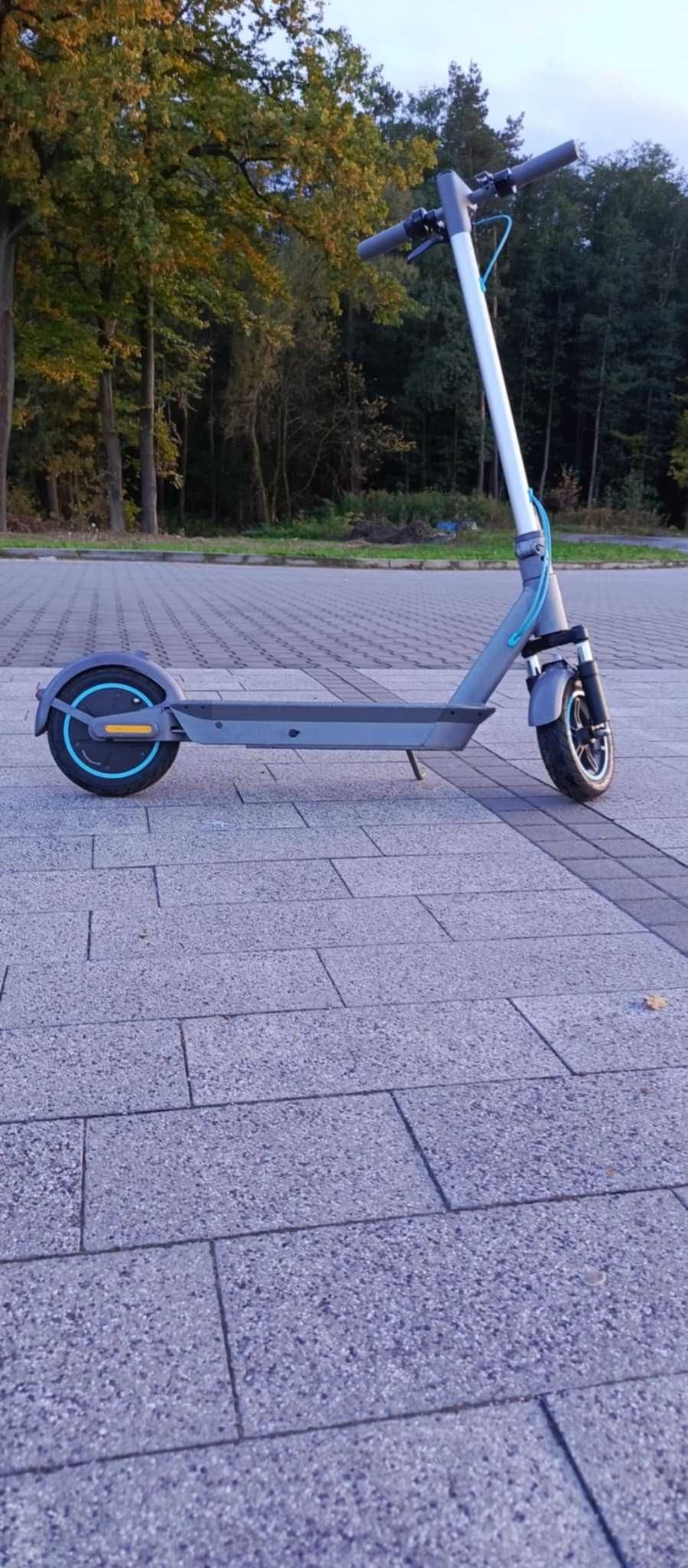 Hulajnoga elektryczna motus scooty 10 plus