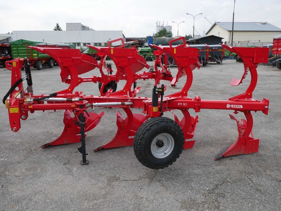 Pług Obracalny Obrotowy KM80 2+,2+1, 3+, 3+1, 4+ AKPIL Promocja