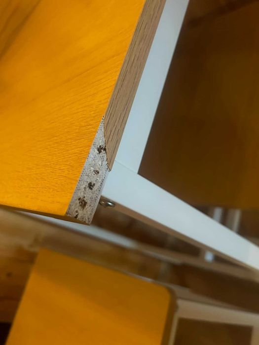 Stolik barowy z hokerami