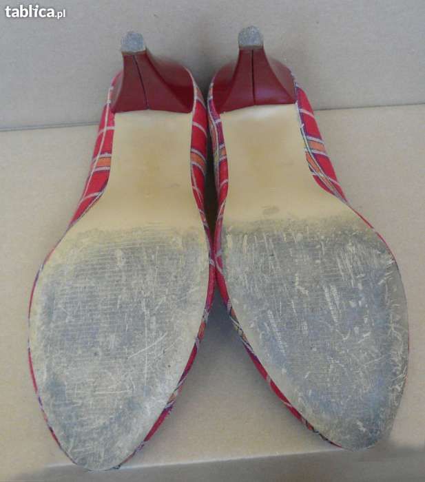 Czerwone buty szpilki w kratkę, r. 39