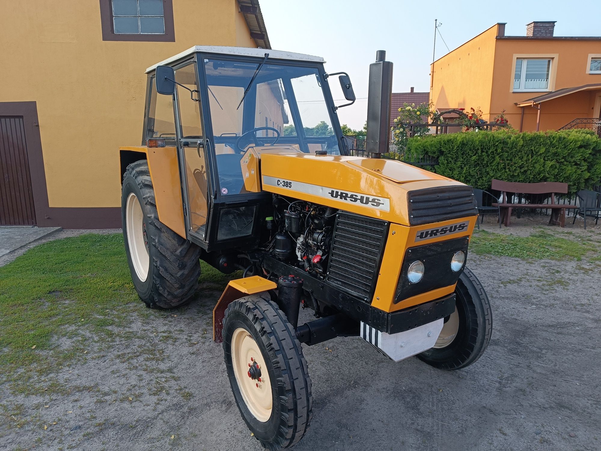 Ursus C-385 zarejestrowany