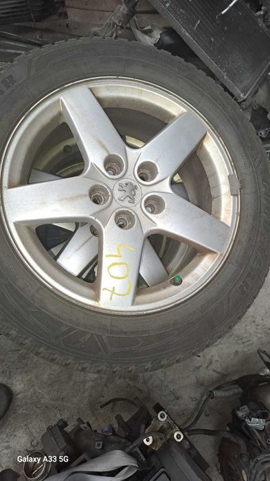 Komplet Kół Opon Zimowych GOOD YEAR Peugeot 407 16'' 19r.