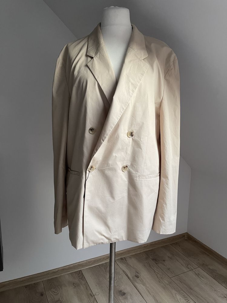 Beżowa marynarka dwurzędowa Zara r.52