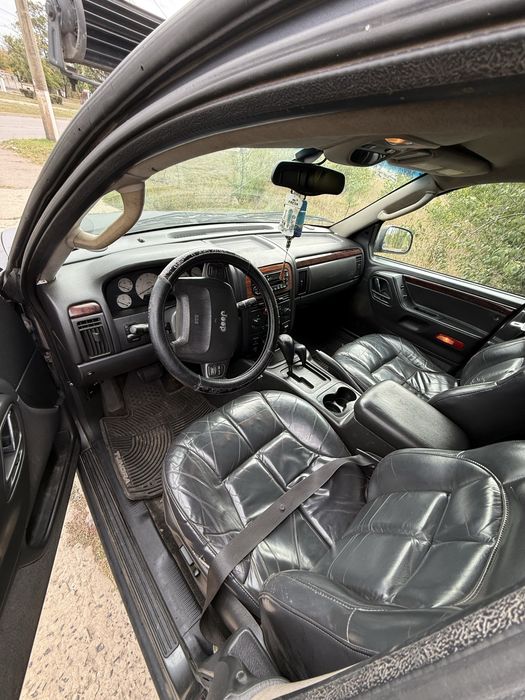 Продам Jeep Cherokee на 2.7 моторі